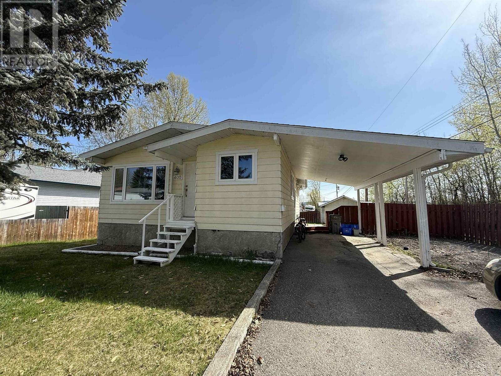 400 Pierce Crescent  Quesnel BC V2J 5K1 photo