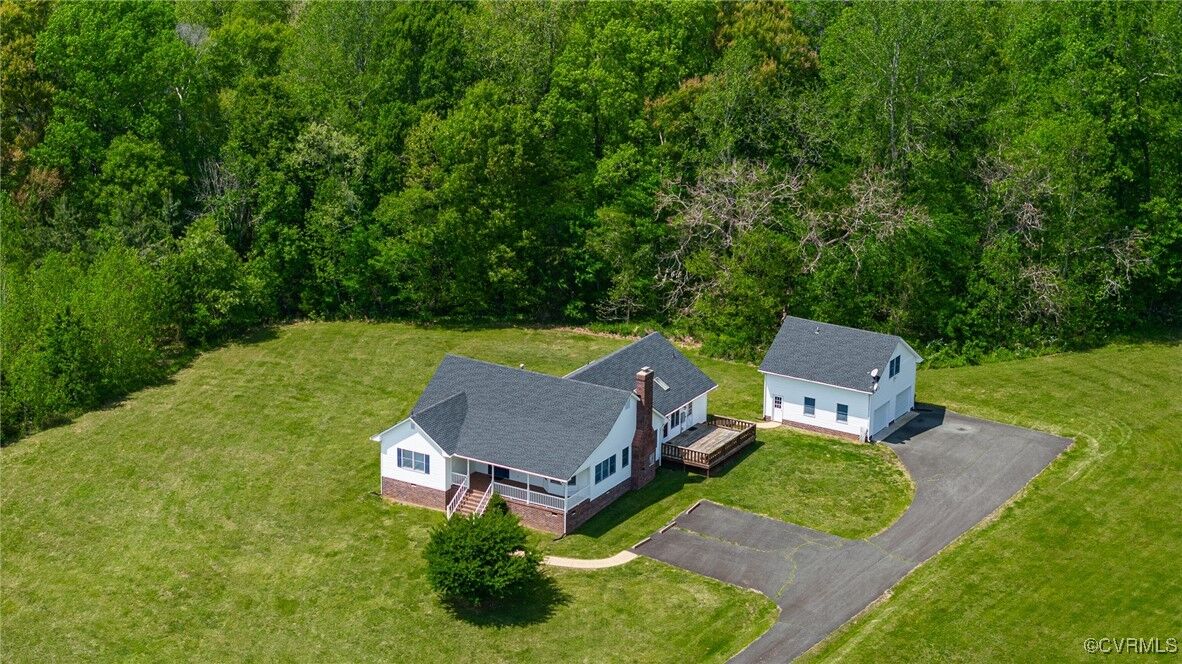 Property Photo:  12355 Thistle Hills Lane  VA 23059 