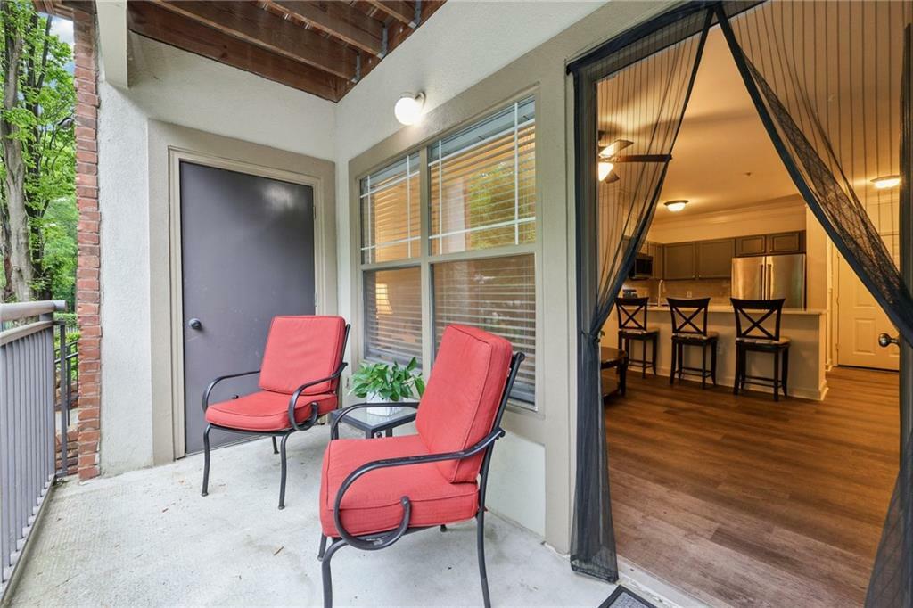 Property Photo: 5559 Glenridge Drive 1103 GA 30342