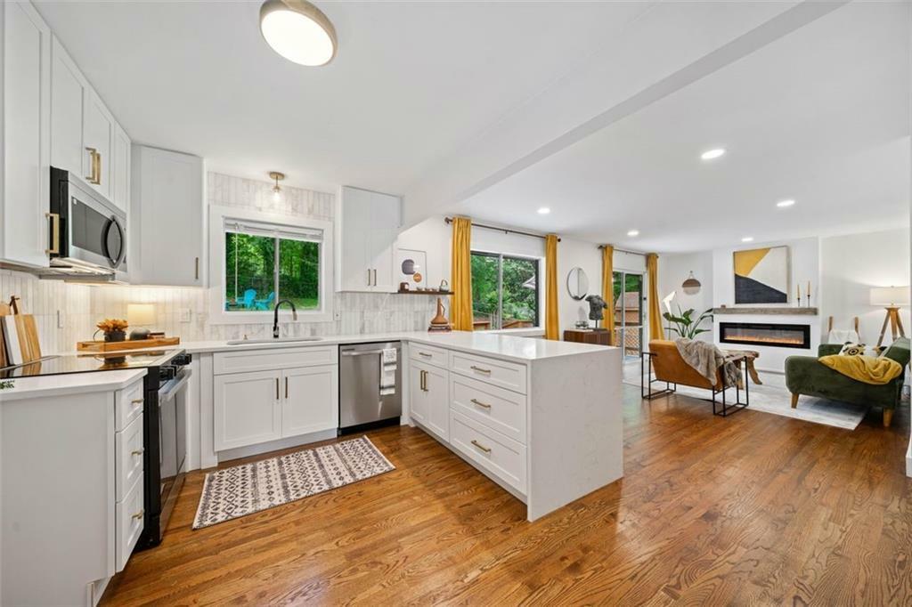 Property Photo: 3964 Gretna Green Drive GA 30035