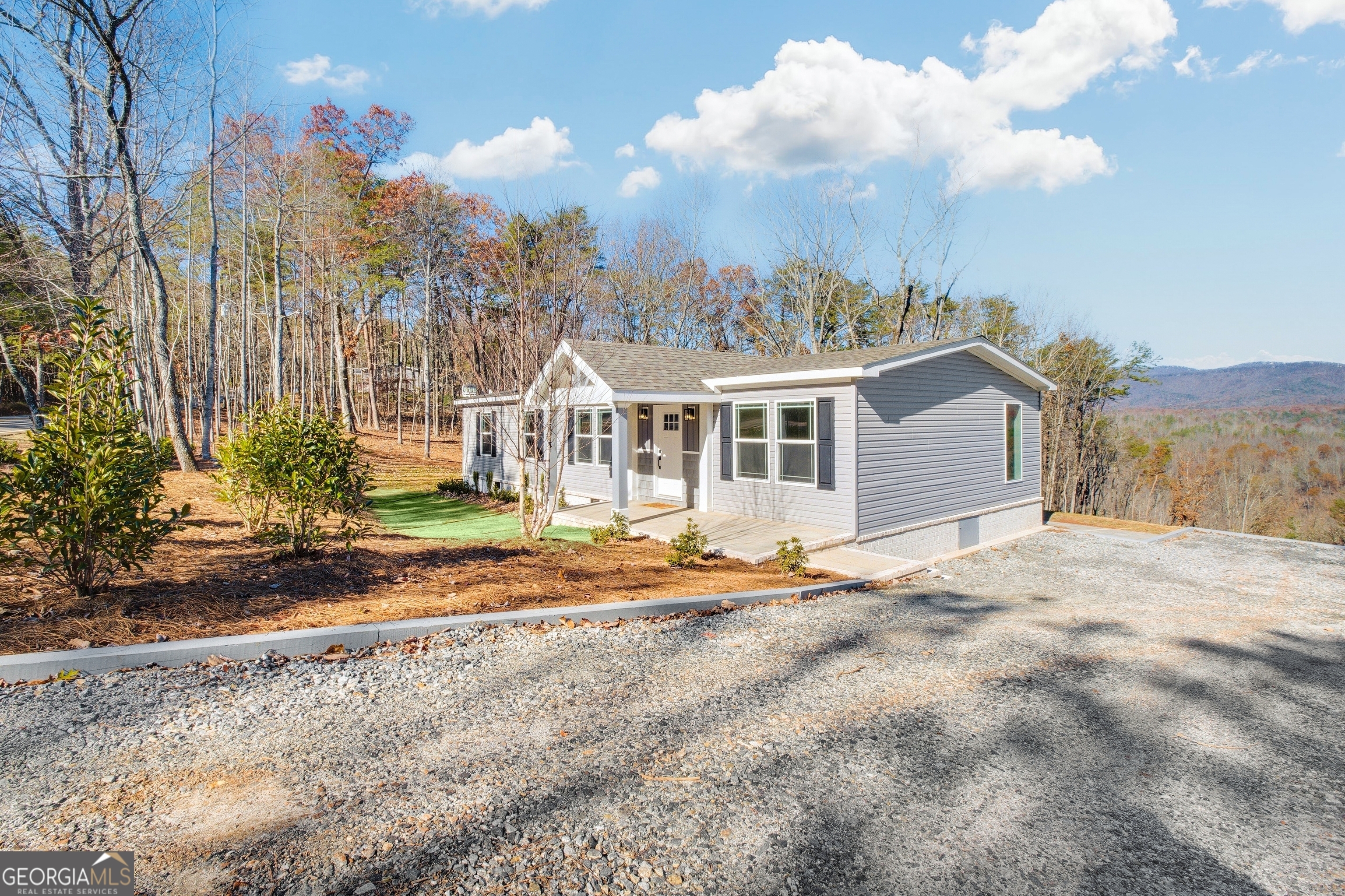 Property Photo: 350 Pea Ridge Road GA 30107