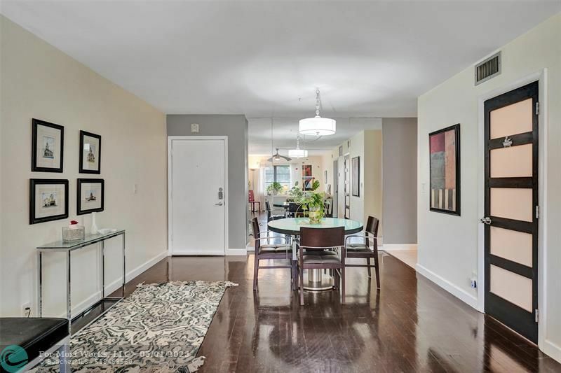 Property Photo: 1950 N Andrews Ave 103D FL 33311