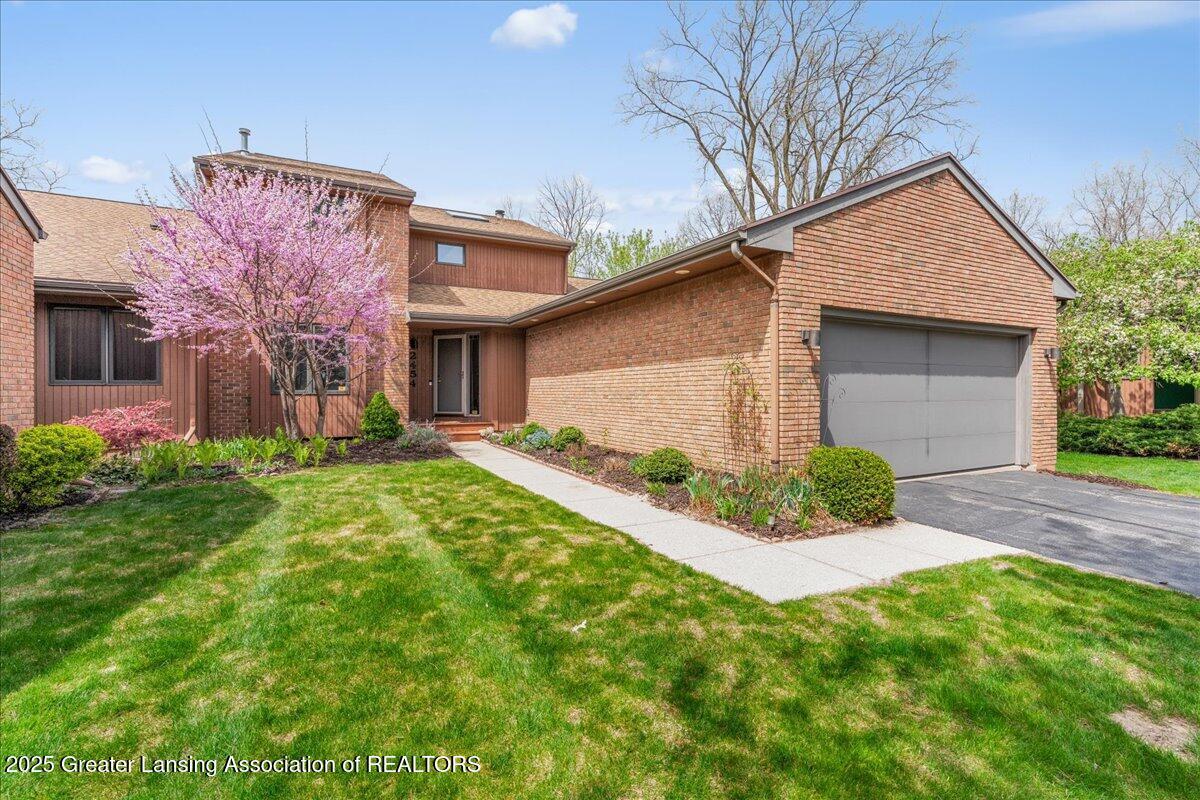 Property Photo: 2454 Emerald Lake Drive MI 48823