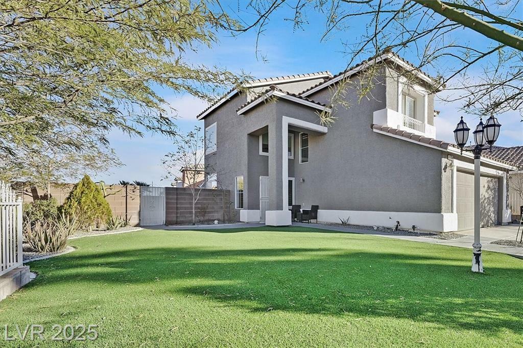 Property Photo: 3738 Falcon Springs Drive NV 89147