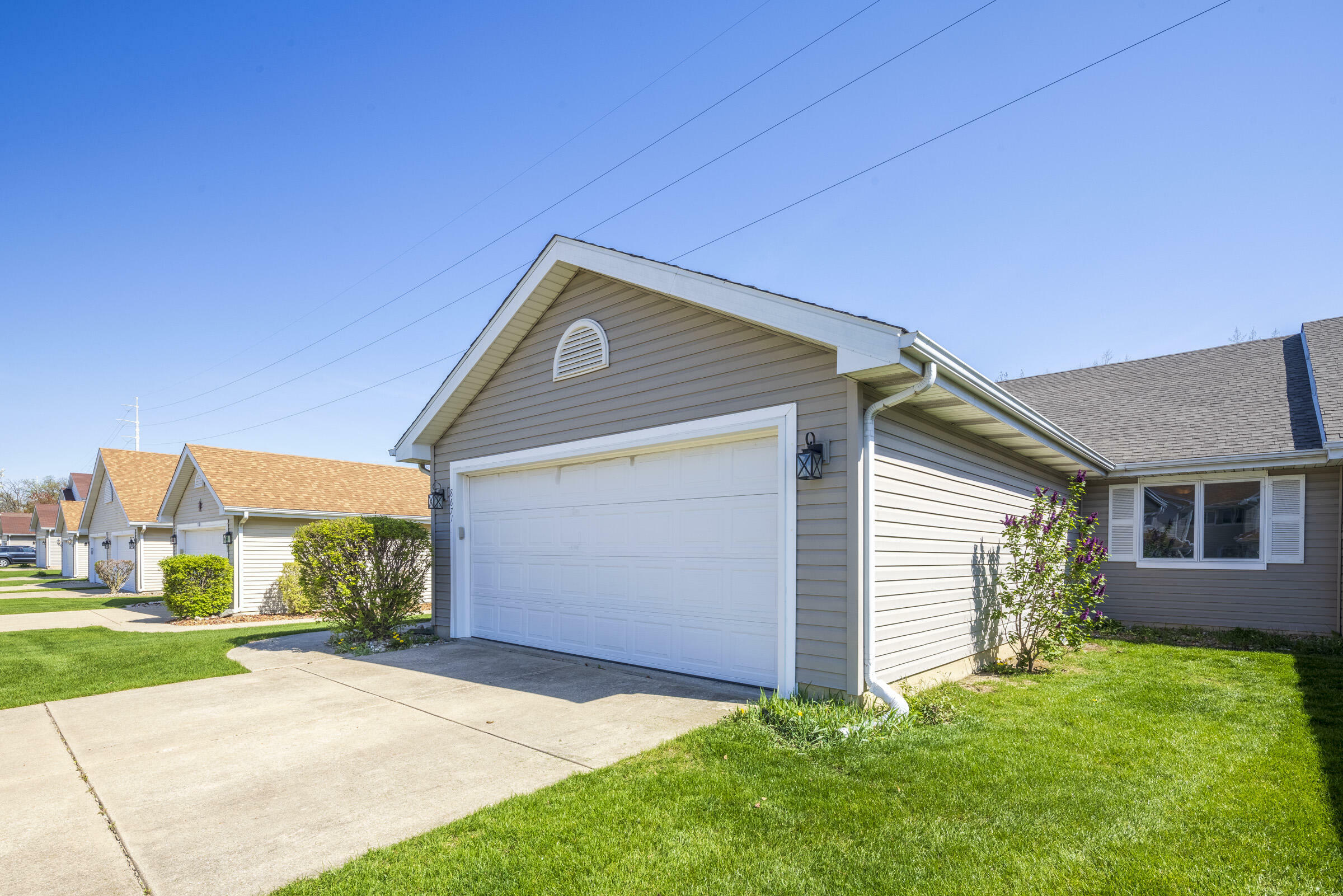 Property Photo: 8671 Calhoun Place IN 46307