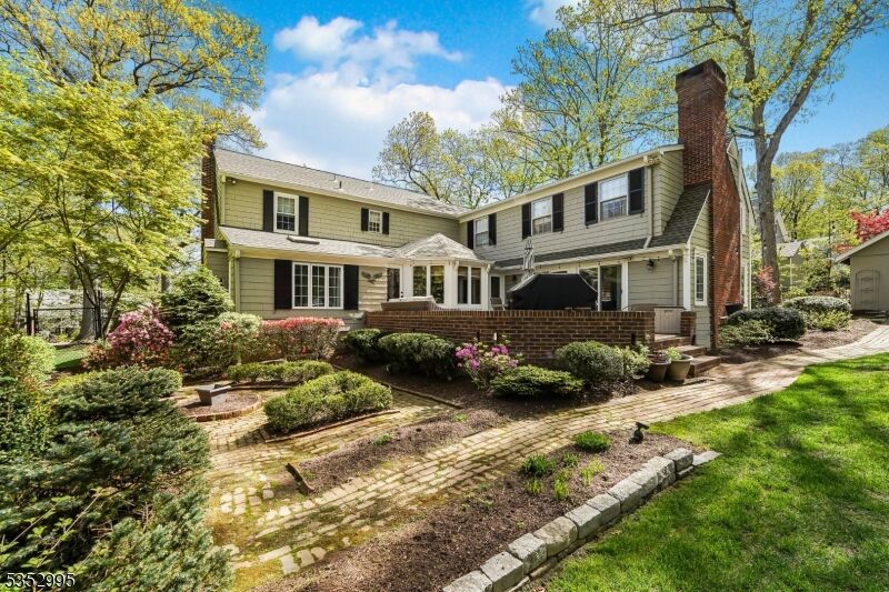Property Photo: 14 Grove St NJ 07006