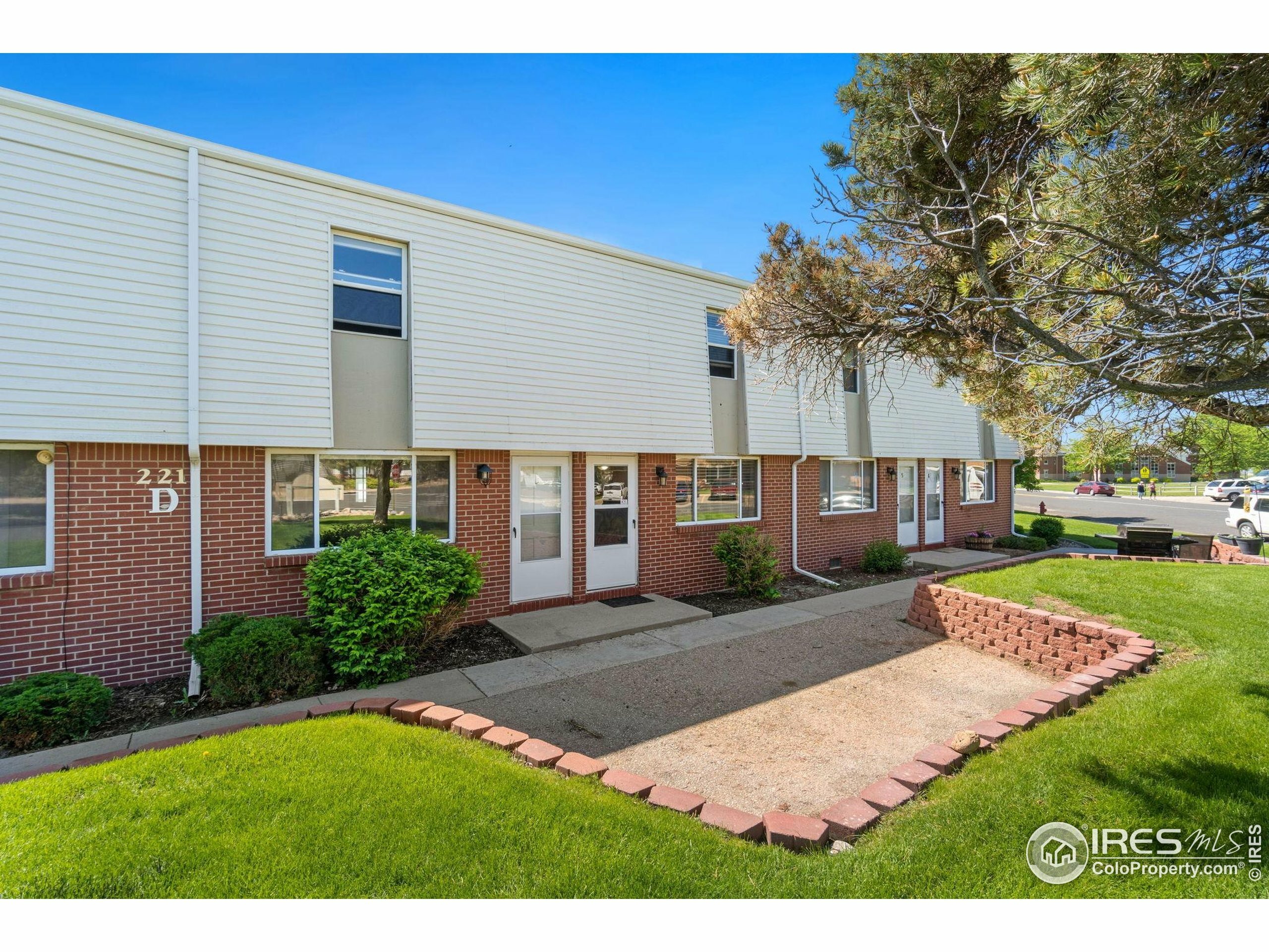 Property Photo: 221 Chestnut St CO 80550