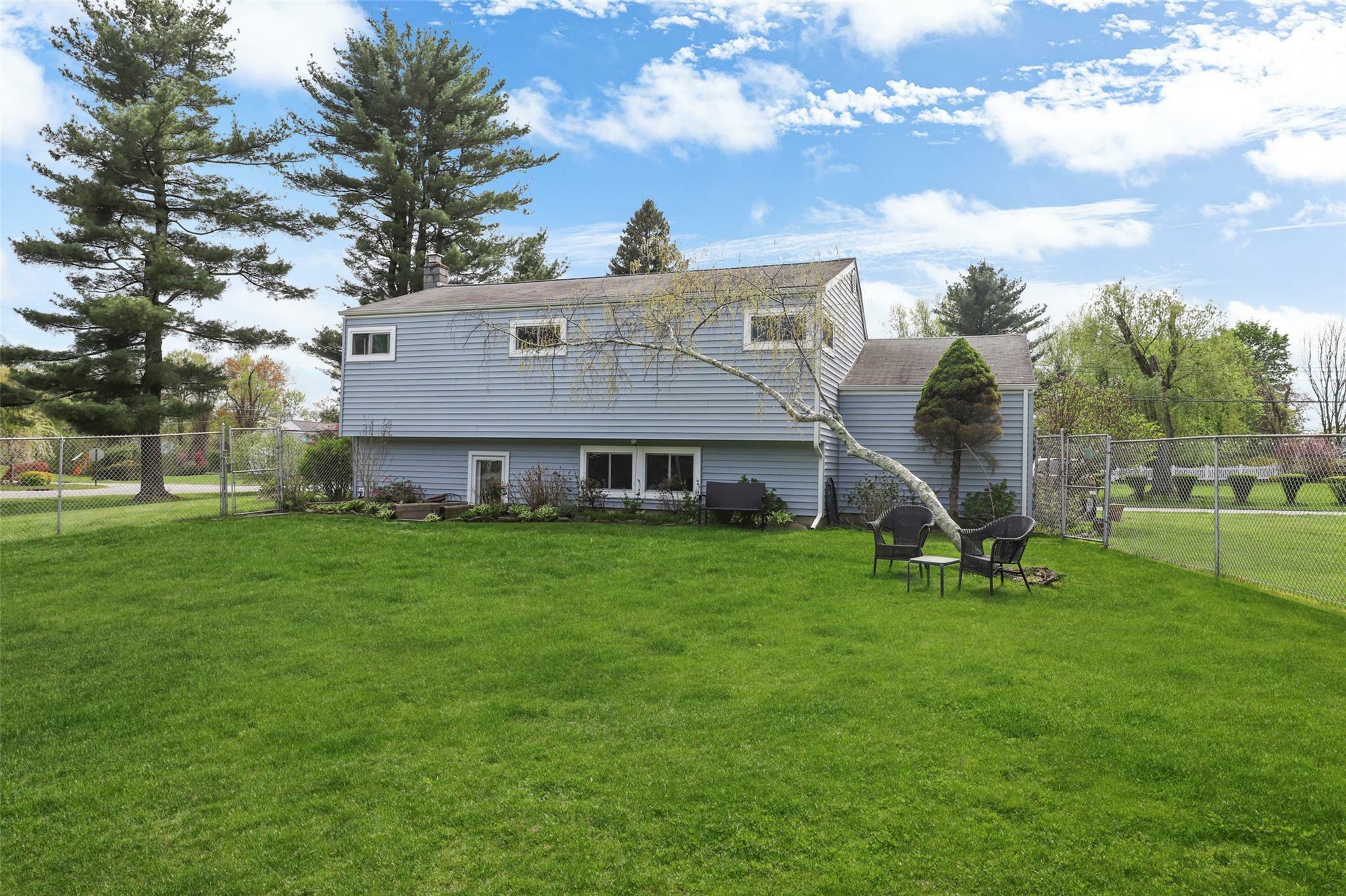 Property Photo: 2788 Hedge Street NY 10598