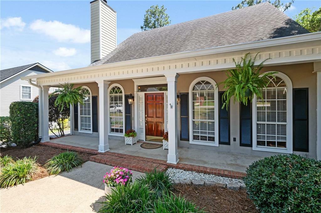 Property Photo: 6417 Magnolia Place Court S AL 36695