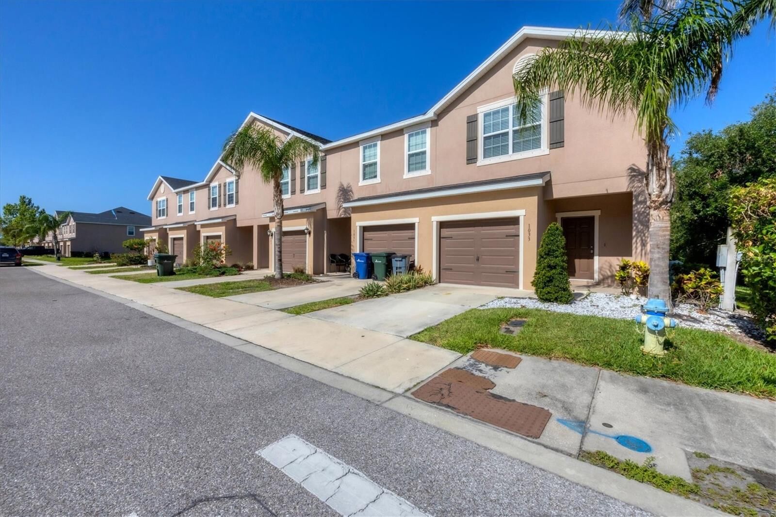 Property Photo: 1033 Grantham Drive FL 34234