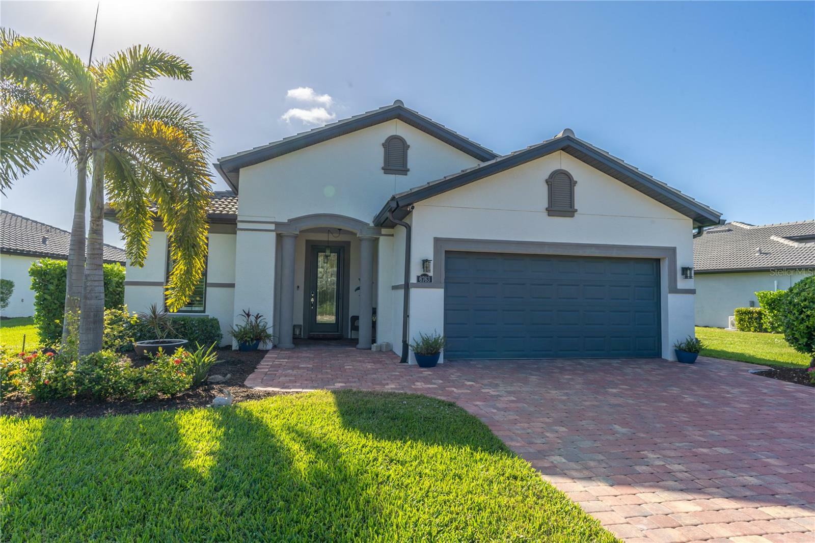 Property Photo: 6763 Winding Cypress Drive FL 34114