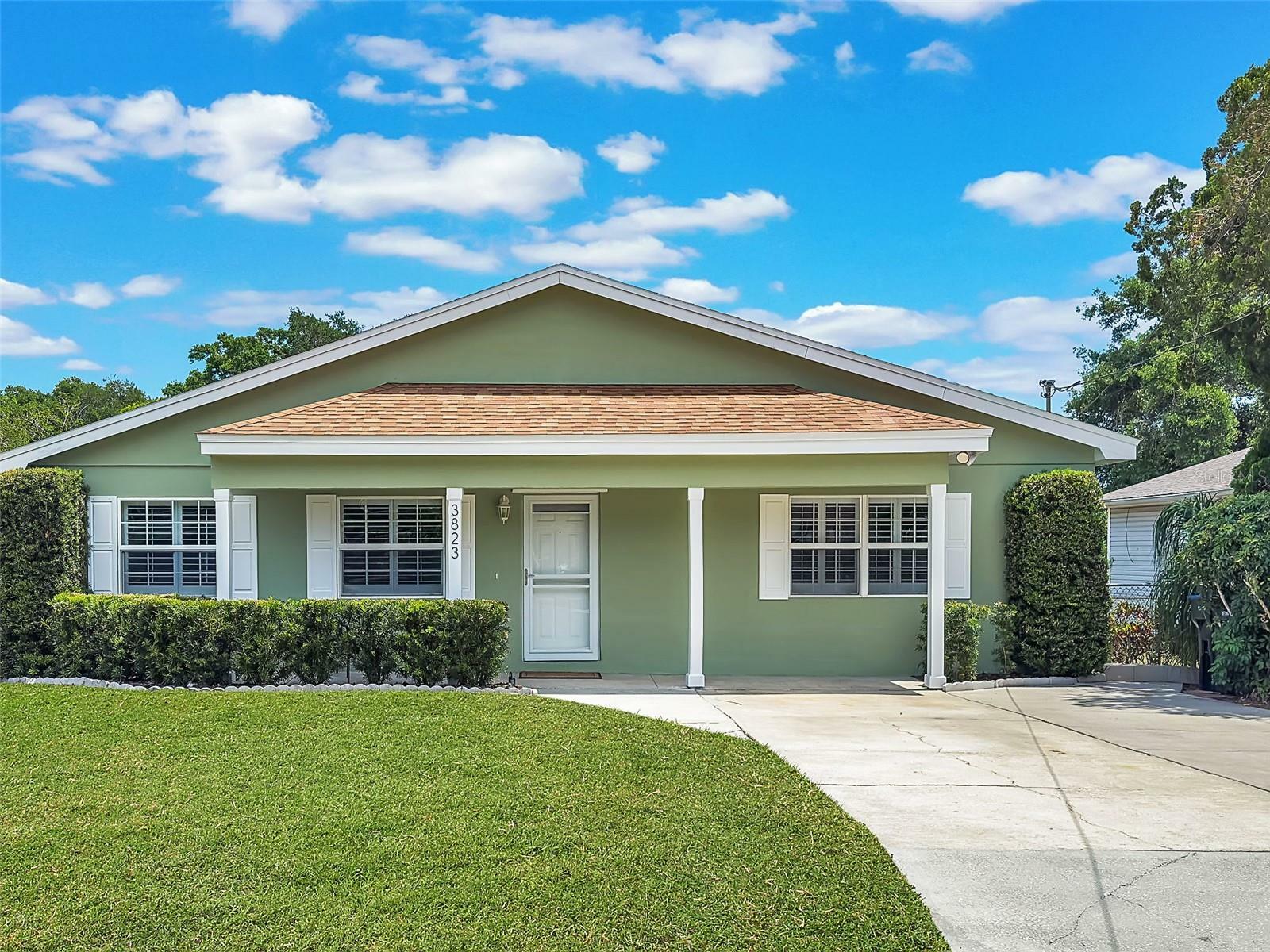 Property Photo: 3823 Martin Street FL 32806