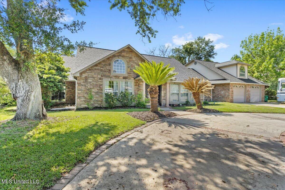 Property Photo: 6313 Hermosa Drive MS 39564