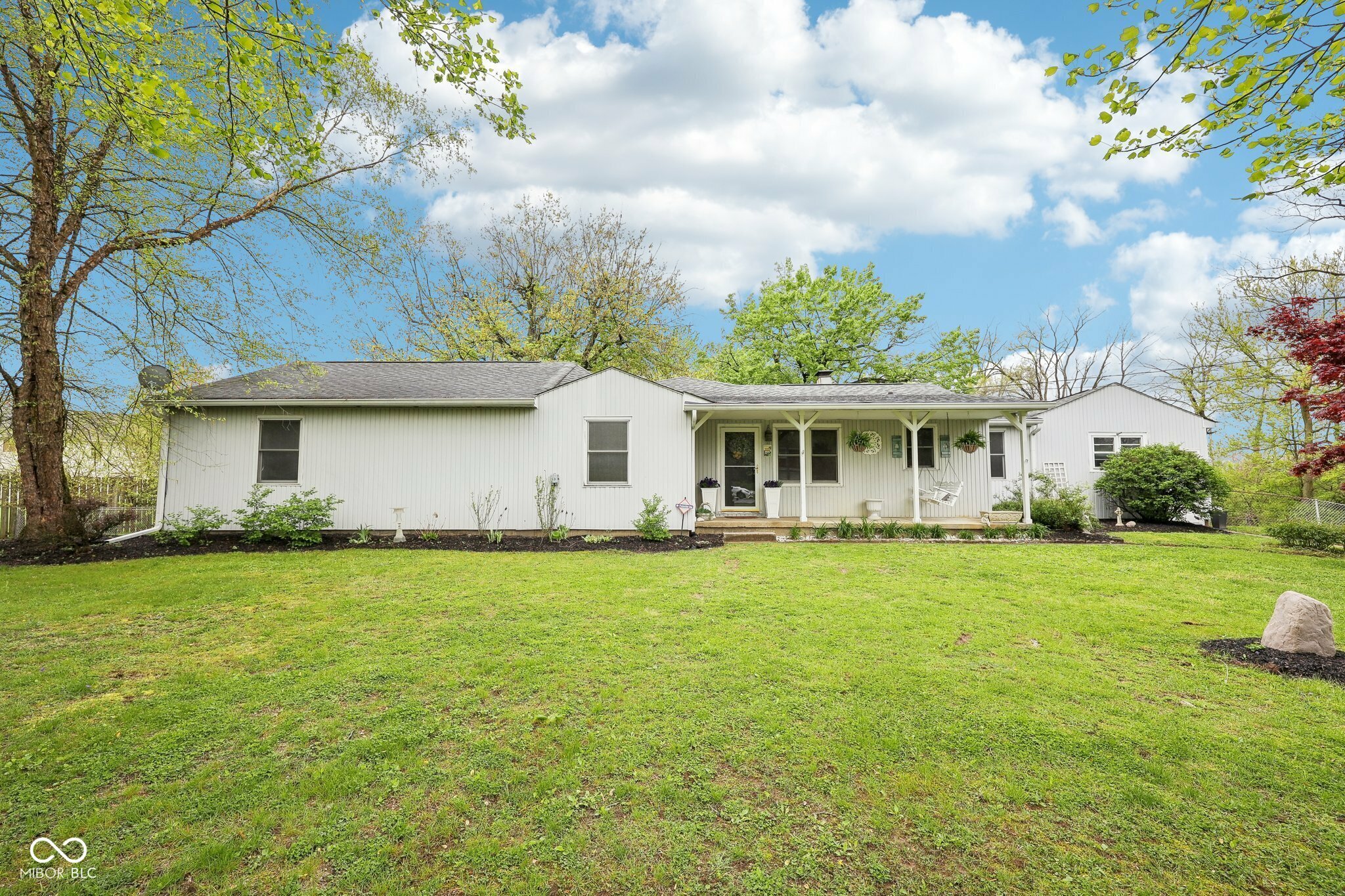 Property Photo: 90 S Morgantown Road IN 46142