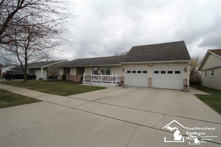 Property Photo: 1221 John L Drive MI 48162