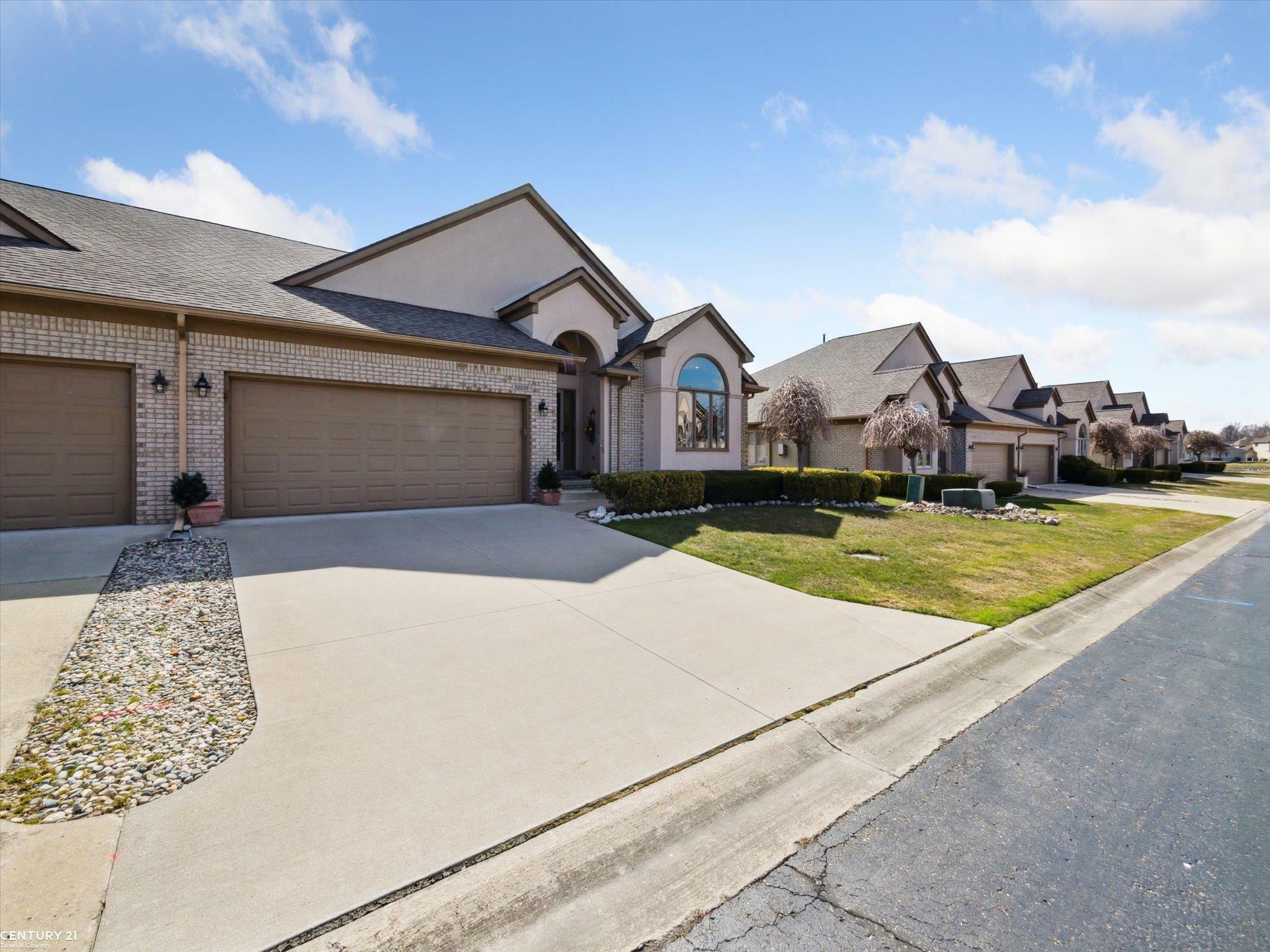 Property Photo: 52239 Fish Creek Drive MI 48042