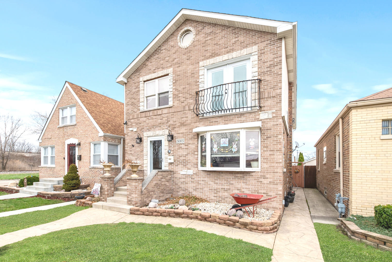 Property Photo: 5005 S Ridgeway Avenue IL 60632