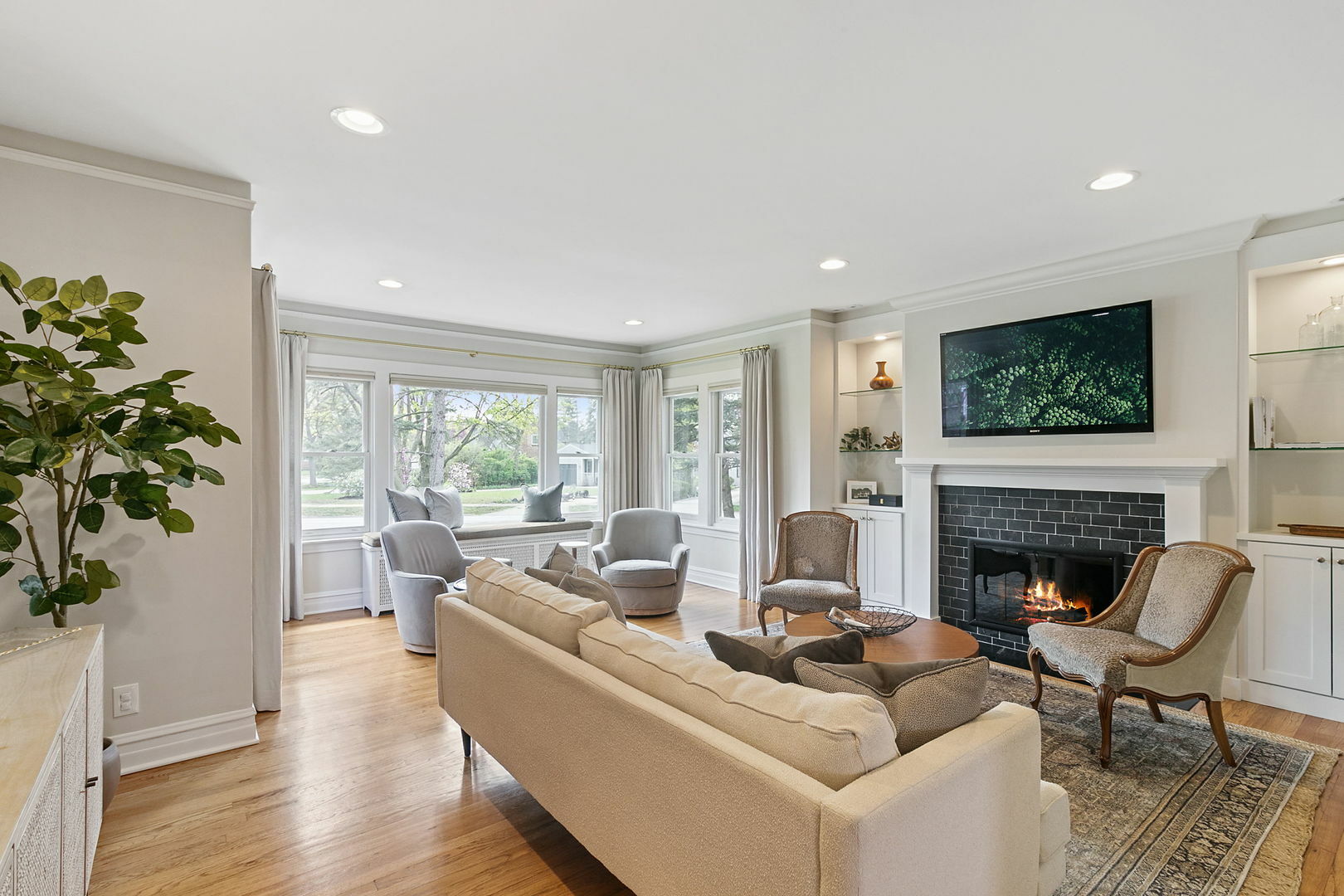 Property Photo: 246 Northwood Road IL 60546