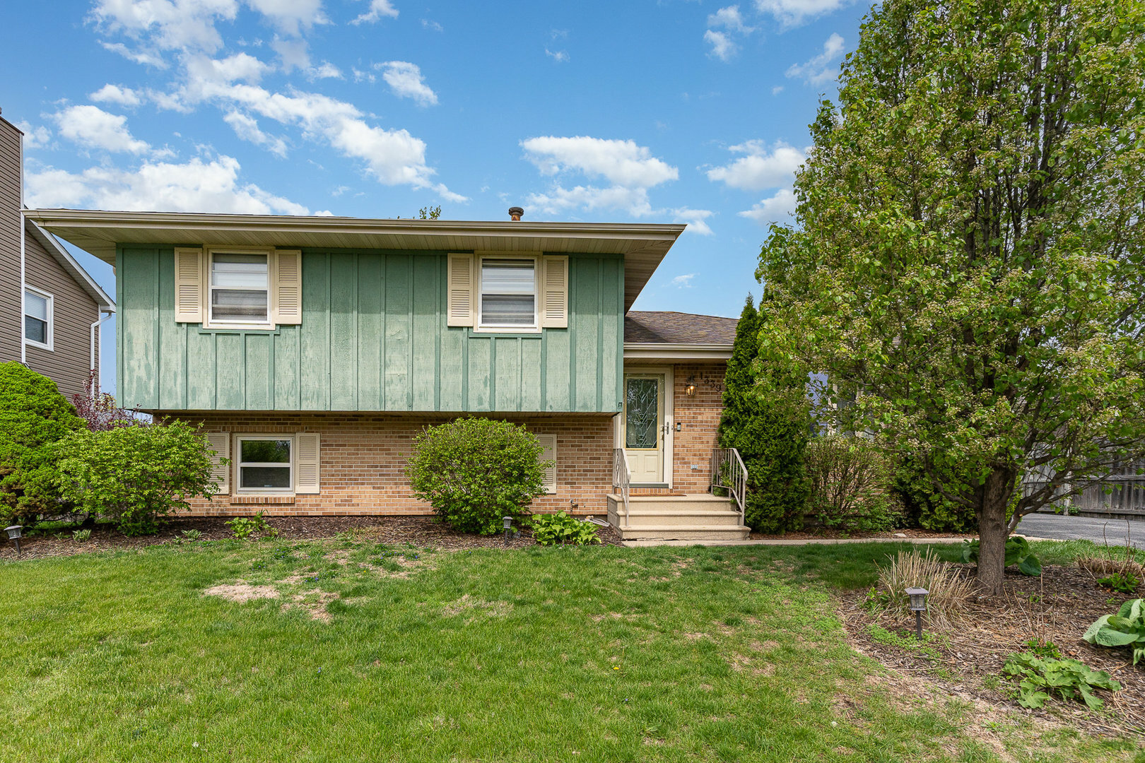 Property Photo: 1339 Addleman Street IL 60431