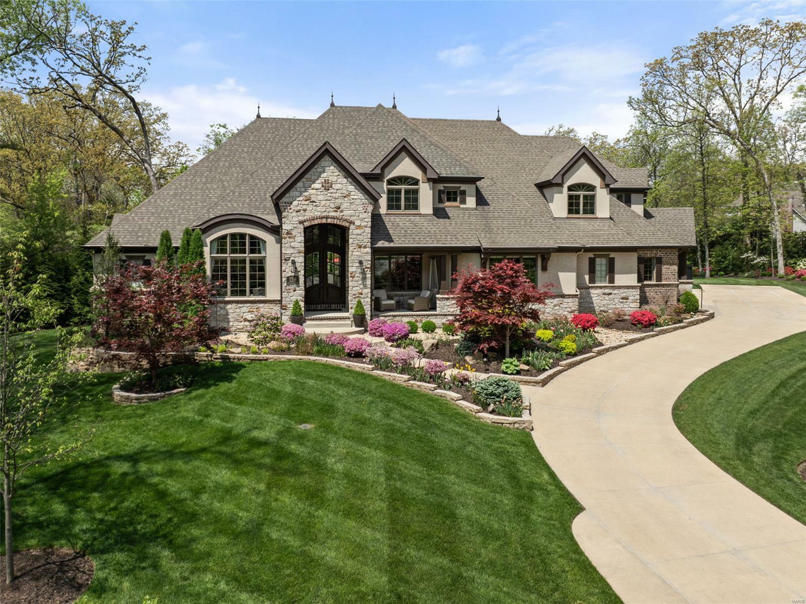 Property Photo: 139 Frontenac Forest MO 63131