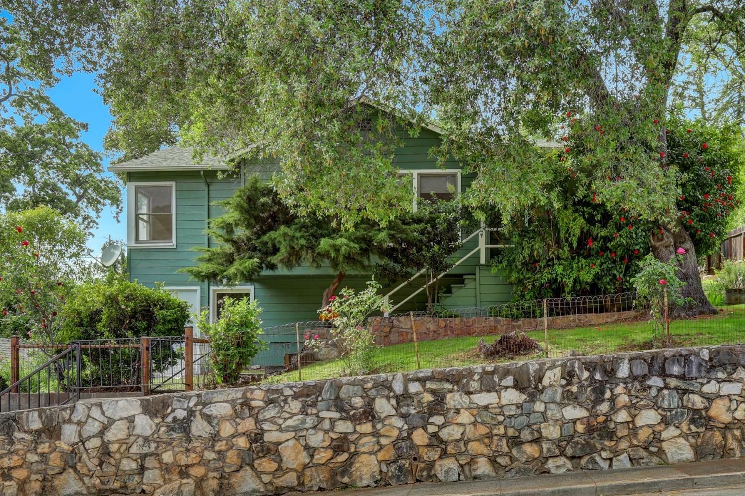 Property Photo: 437 Finley St. CA 95603