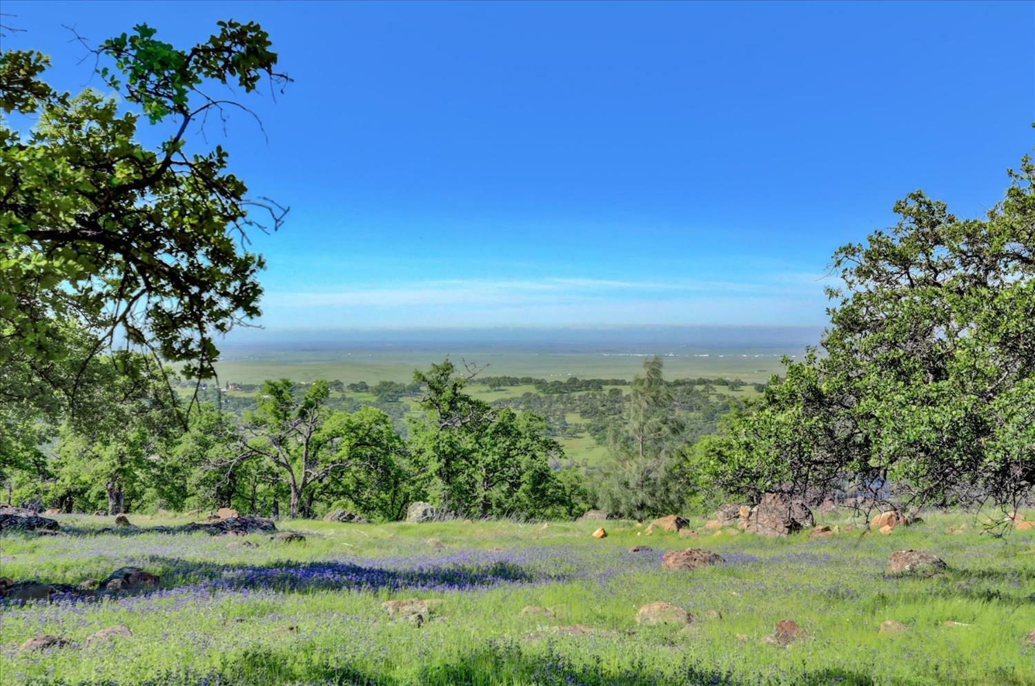 Property Photo: 7791 Walsh Lane CA 95977