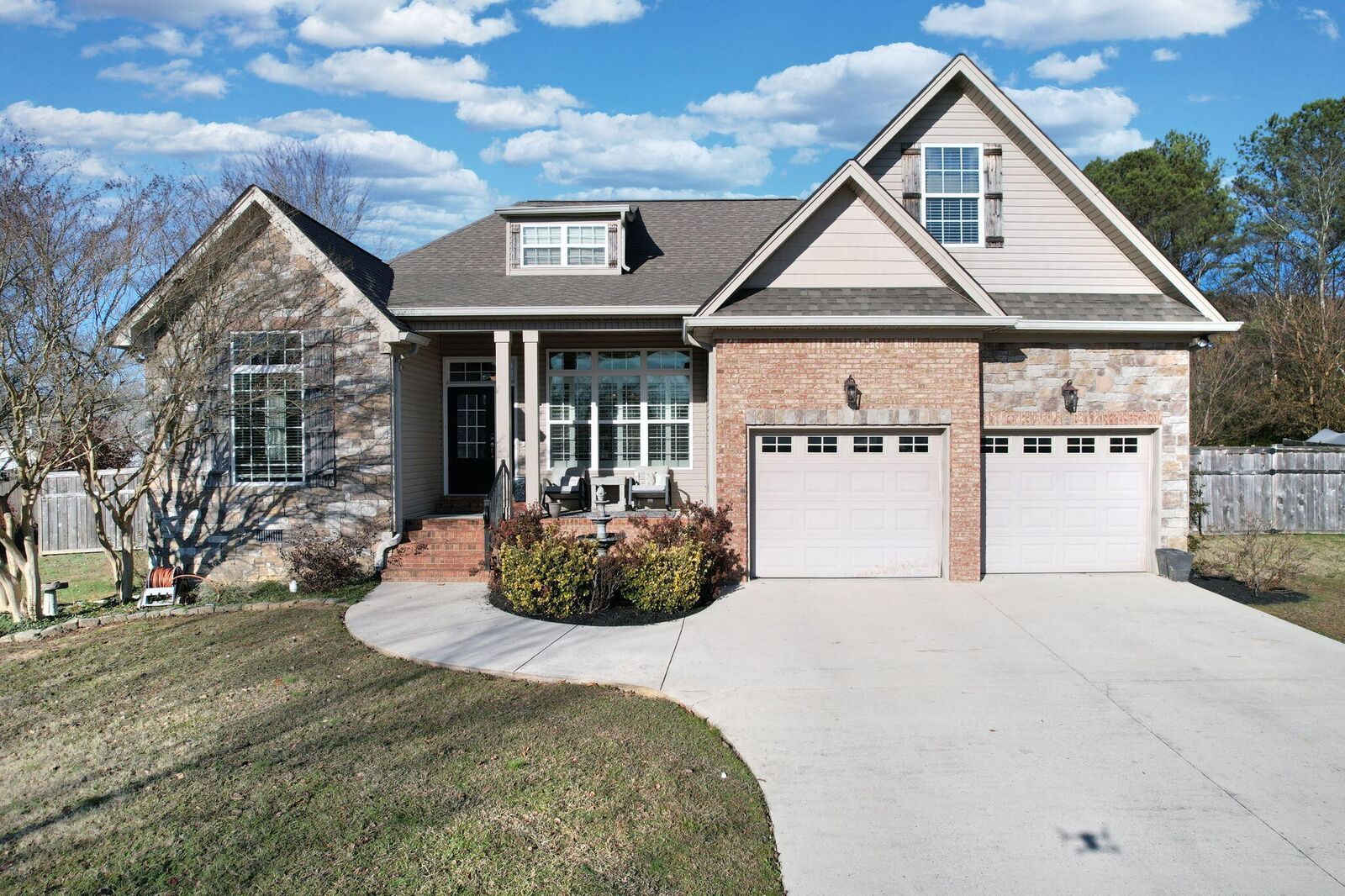 Property Photo: 5764 Sunup Circle TN 37363