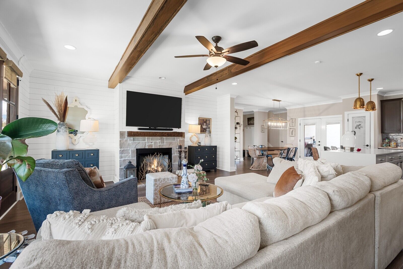 Property Photo:  3356 Calista Rd  TN 37188