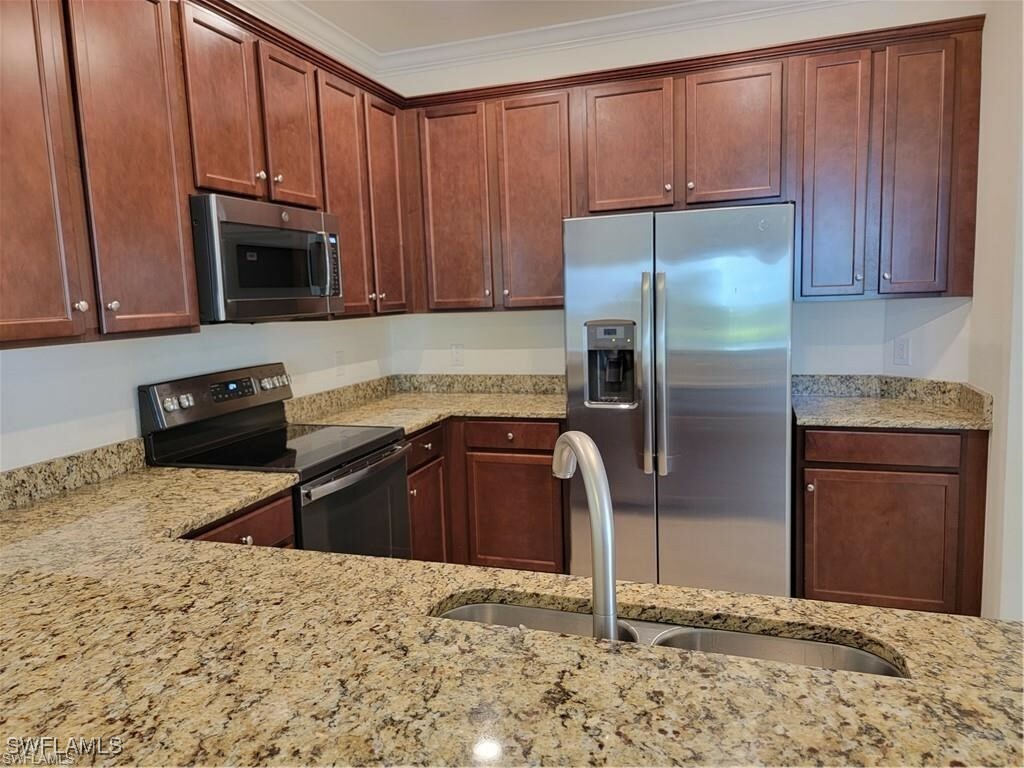 Property Photo: 2760 Blossom Way FL 34120