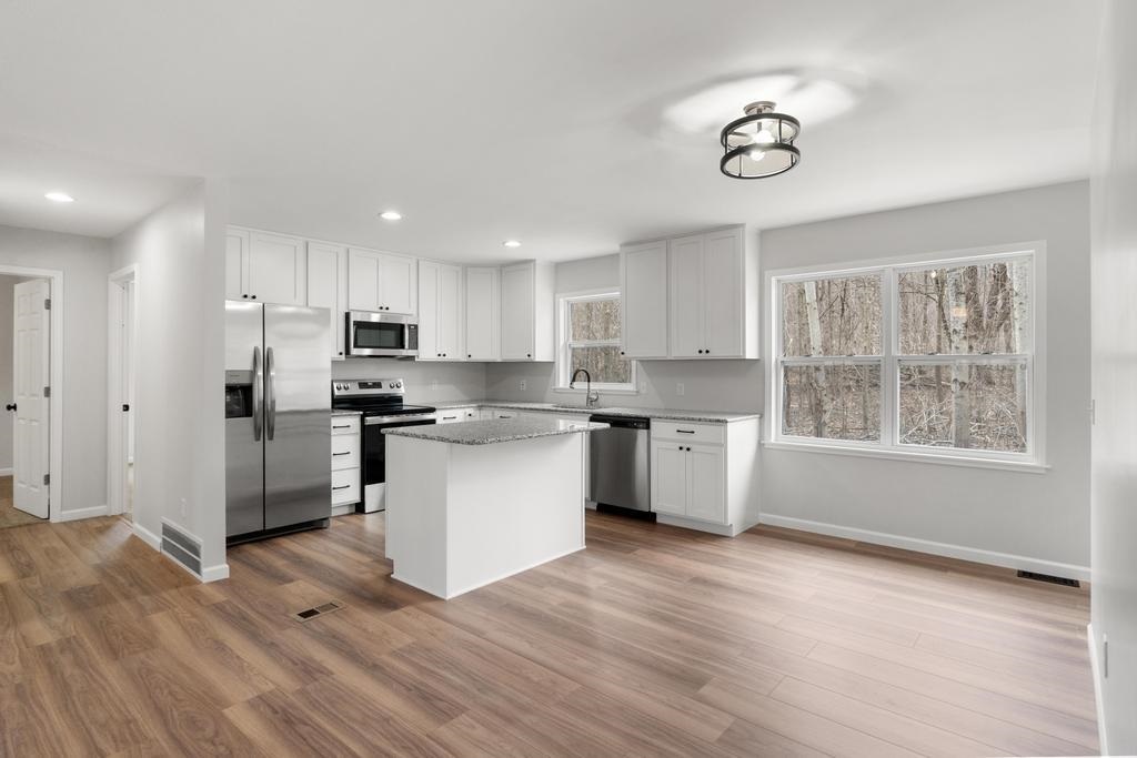Property Photo: 513 N State MI 49740