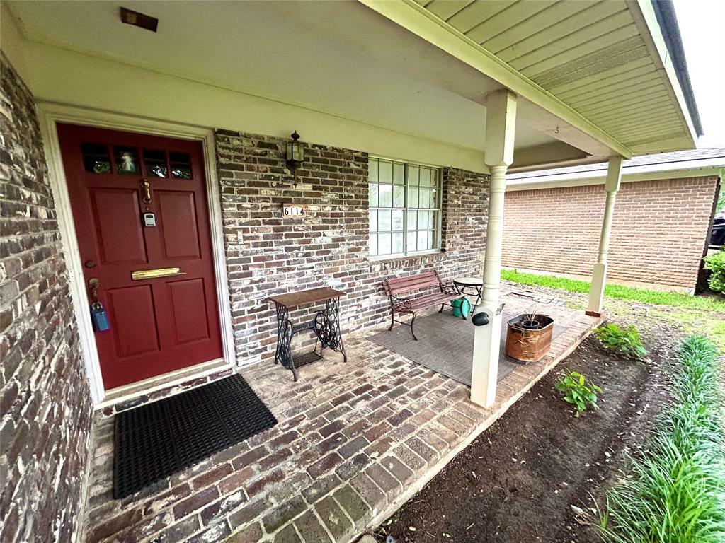 Property Photo: 6114 Verona Lane LA 71105