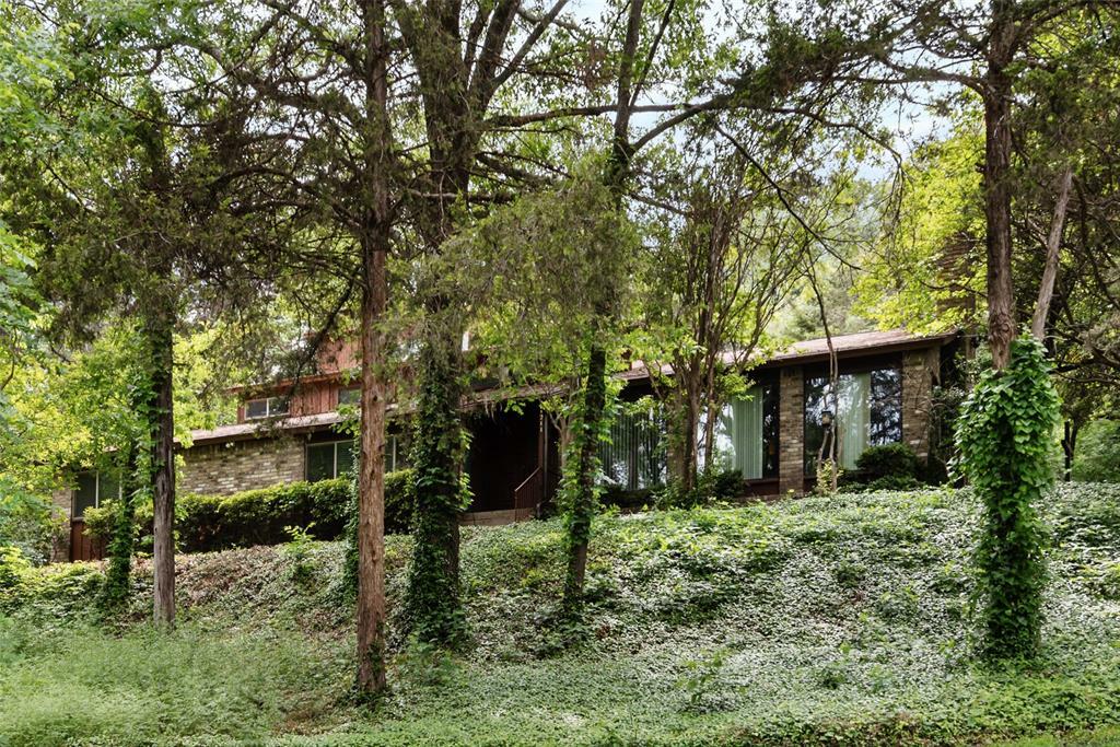 Property Photo: 1211 Bow Creek Drive TX 75116