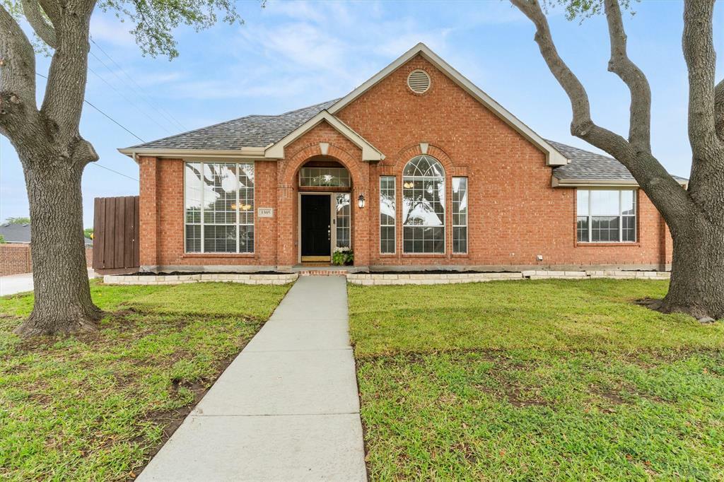 Property Photo: 3305 Lake Highlands Drive TX 75088