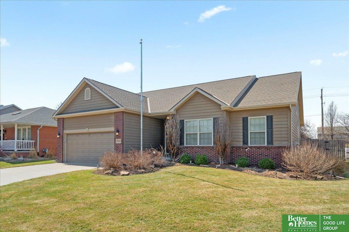 Property Photo: 7714 S 167th Street NE 68136