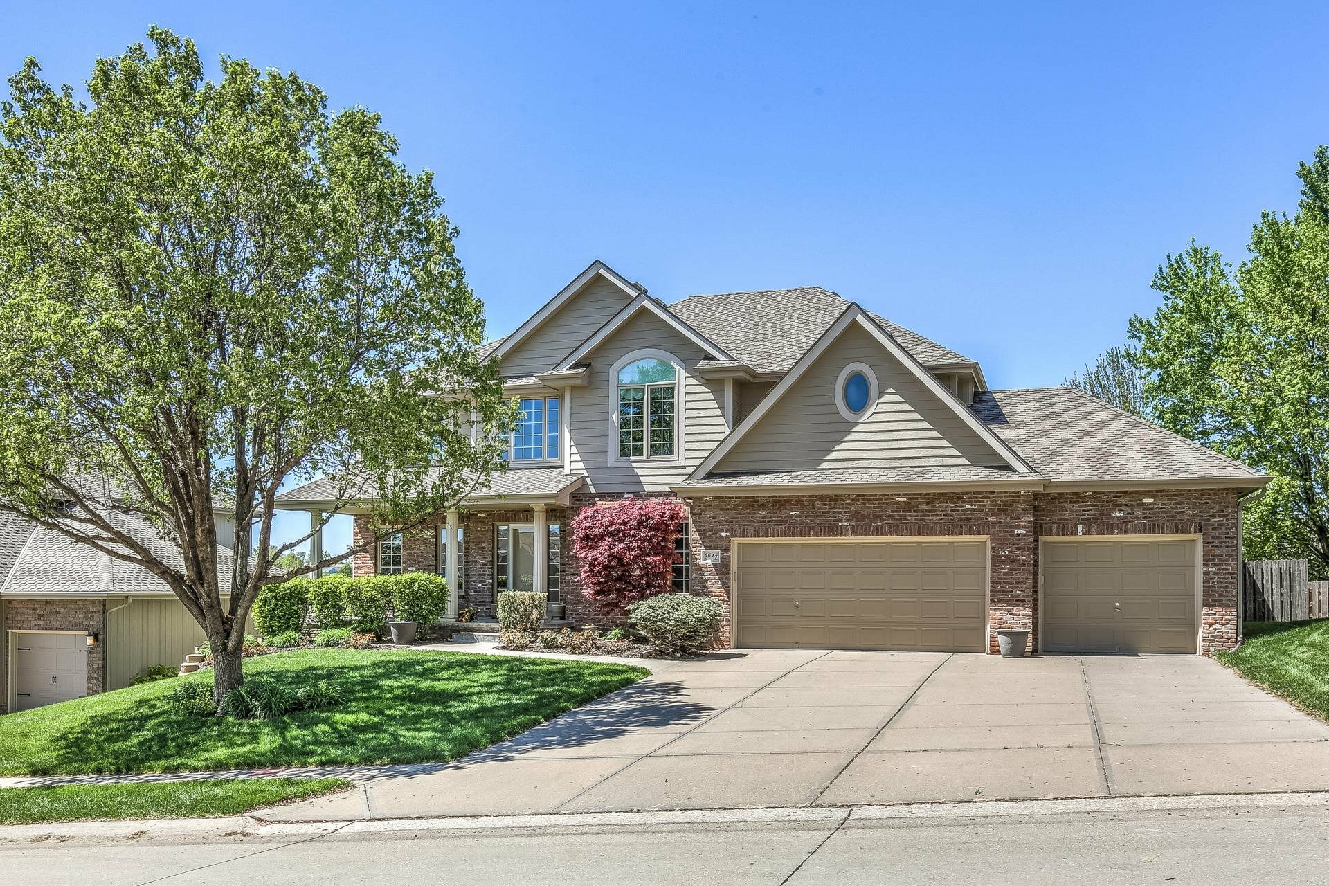 Property Photo: 6614 S 172nd Avenue NE 68135