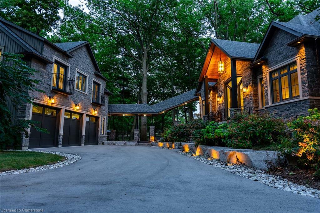 Property Photo: 2735 Vimy Road ON L3K 5V3