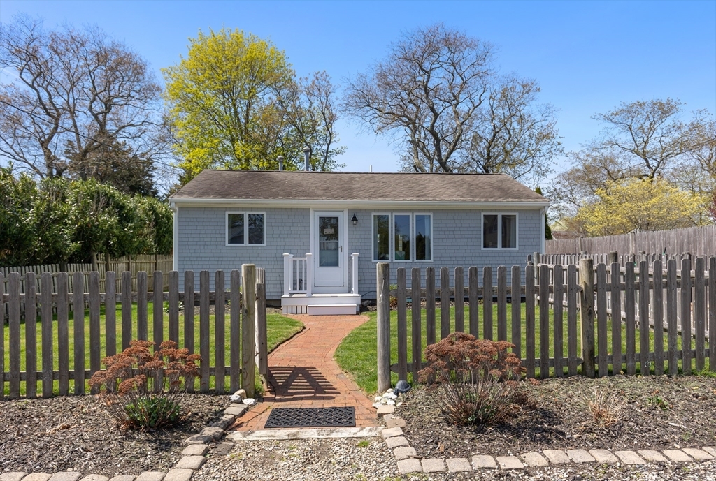Property Photo: 109 Donald Rd MA 02050
