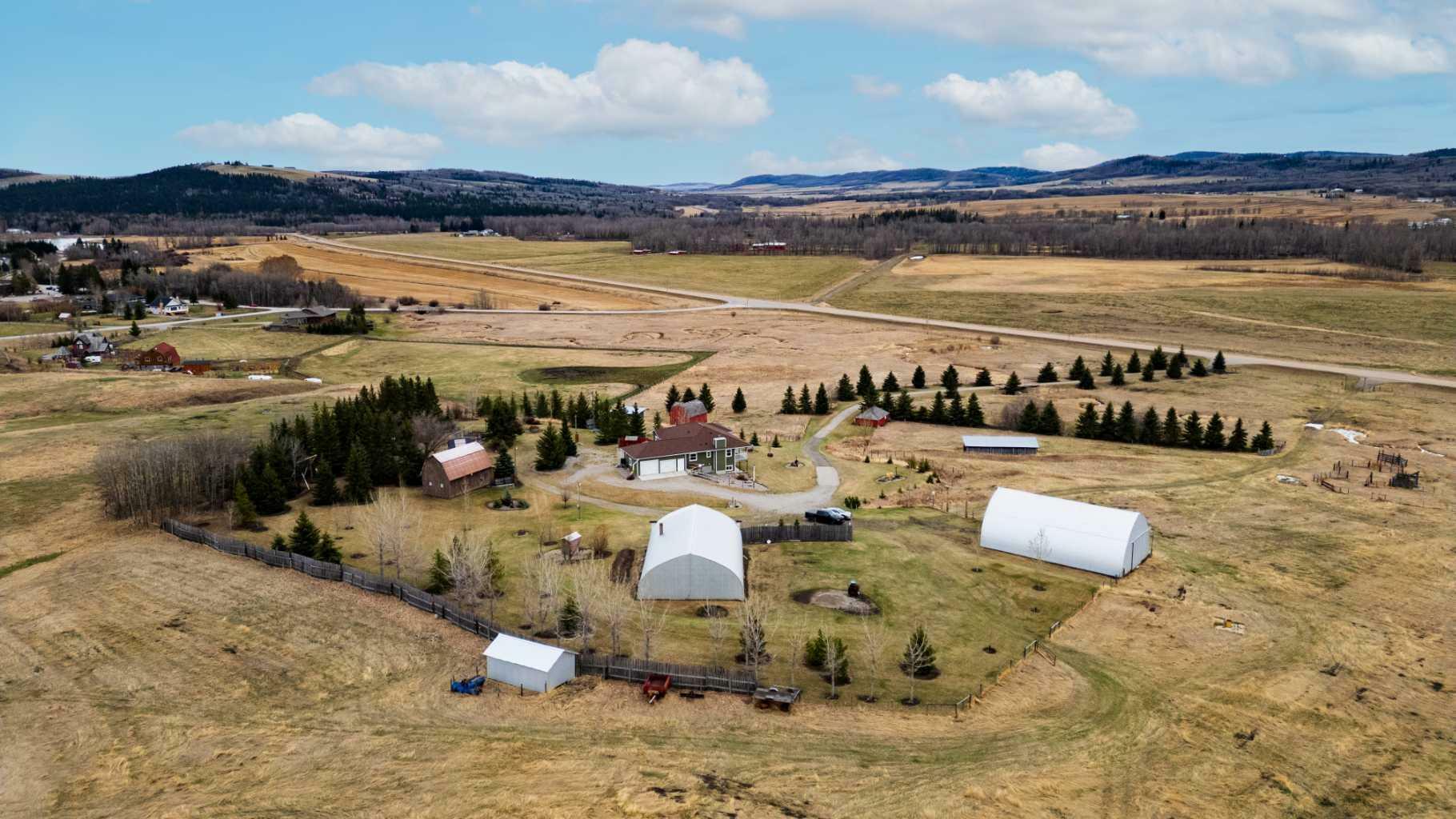 Property Photo: 224206 Highway 549 W AB T0L 1K0