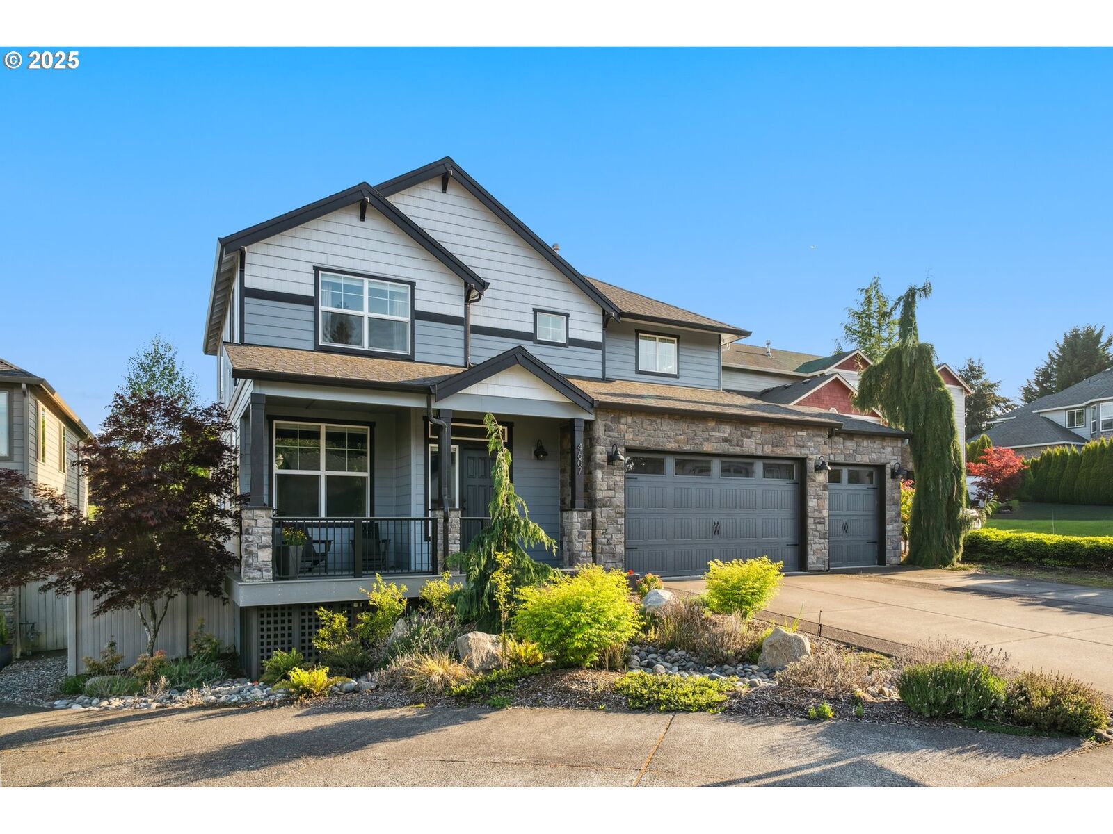 Property Photo:  4607 NE 126th Cir  WA 98686 