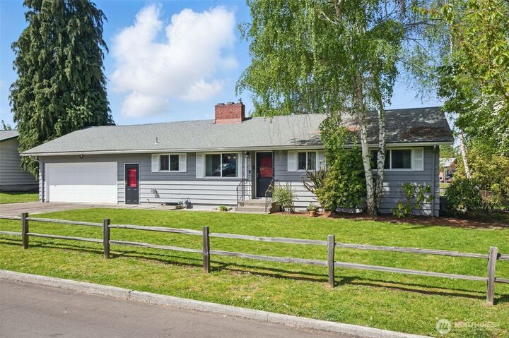 Property Photo:  308 NW 79th Street  WA 98665 