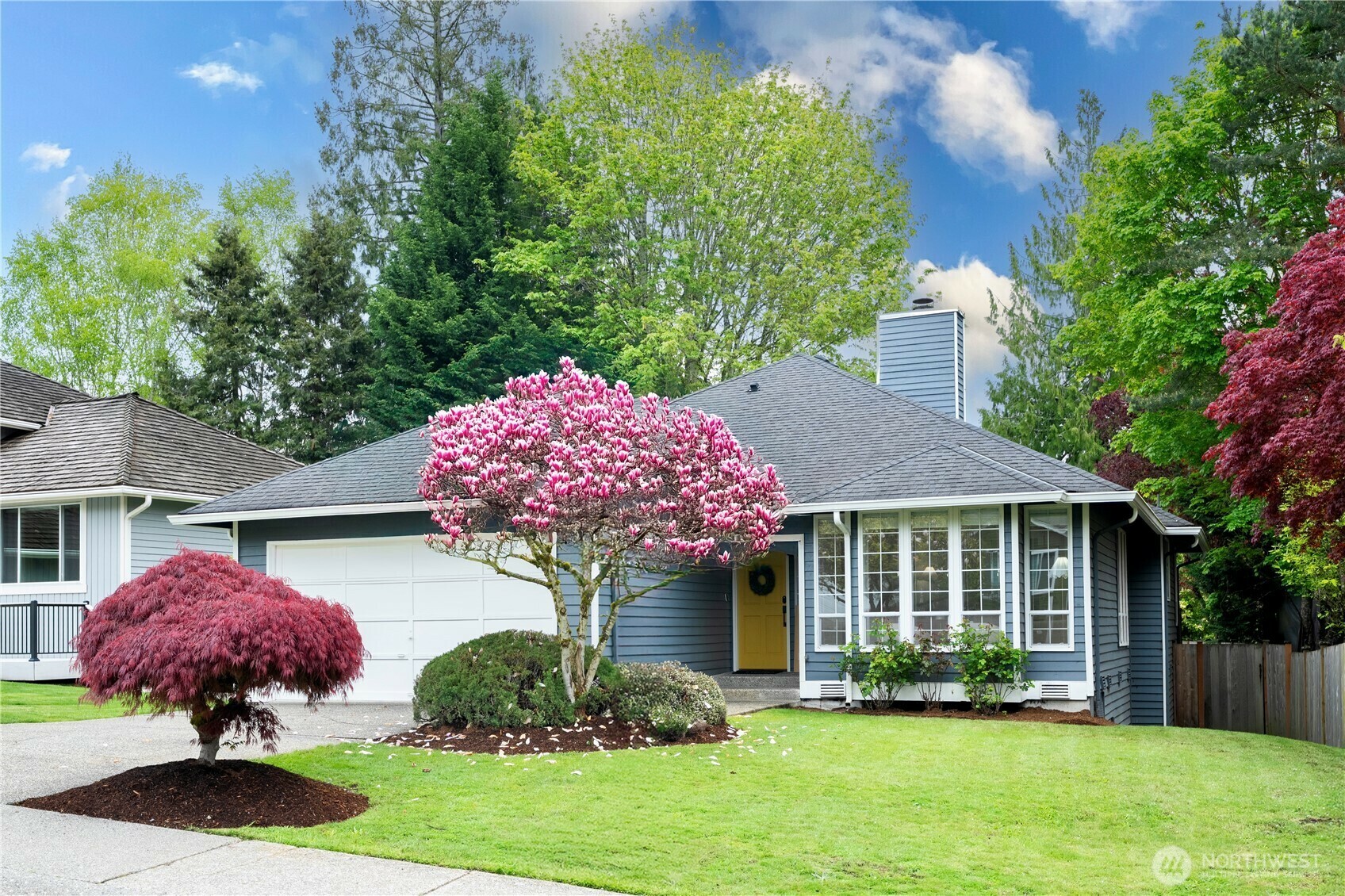 Property Photo: 22111 NE 9th Place WA 98074