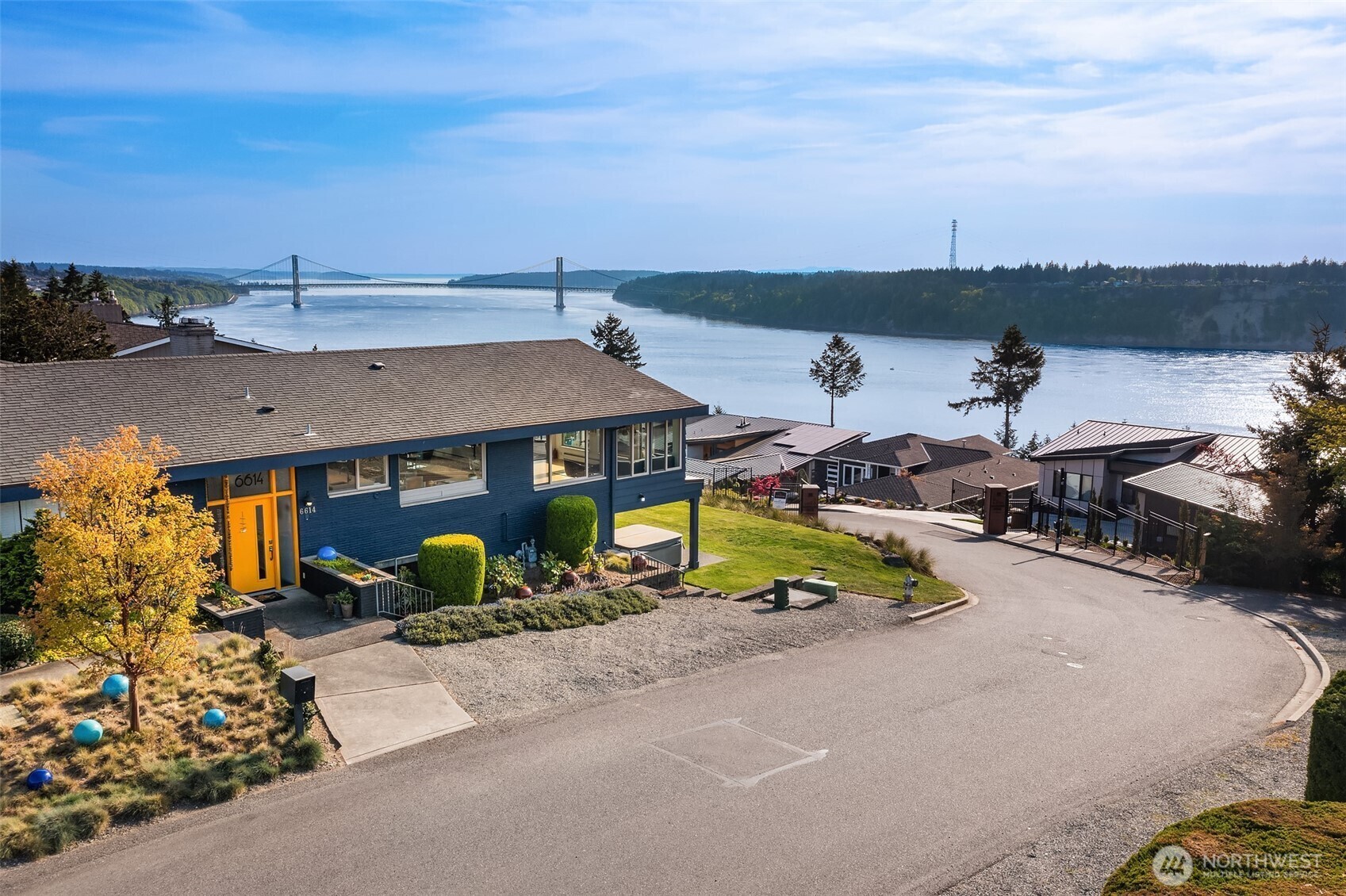 6614 N 49th Street  Tacoma WA 98407 photo
