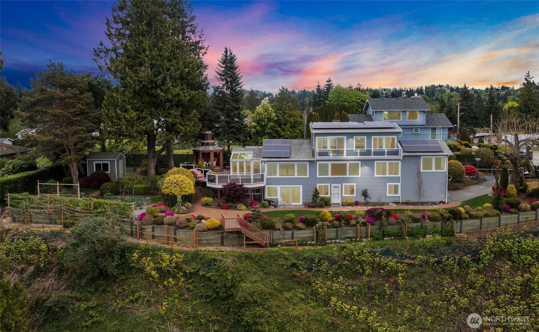 Property Photo: 800 S 249th Street WA 98198