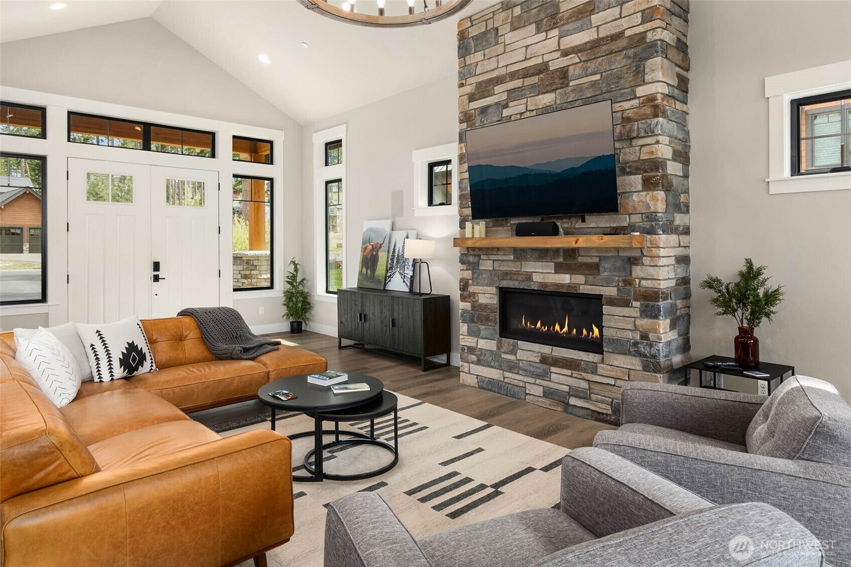 Property Photo: 311 Maple Leaf Loop WA 98922