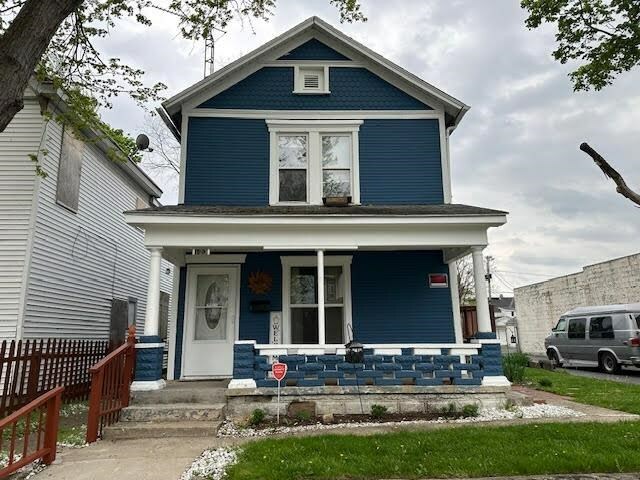 Property Photo: 123 Richmond Avenue IN 47374