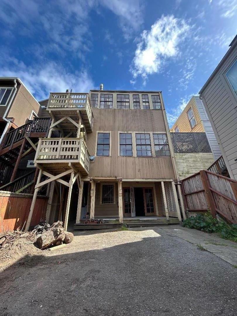Property Photo: 768 Hayes Street CA 94102