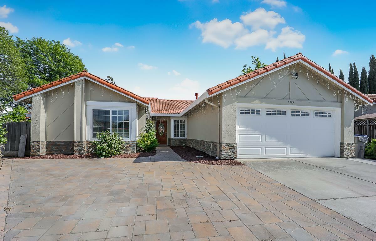 Property Photo: 2886 Urzi Court CA 95135