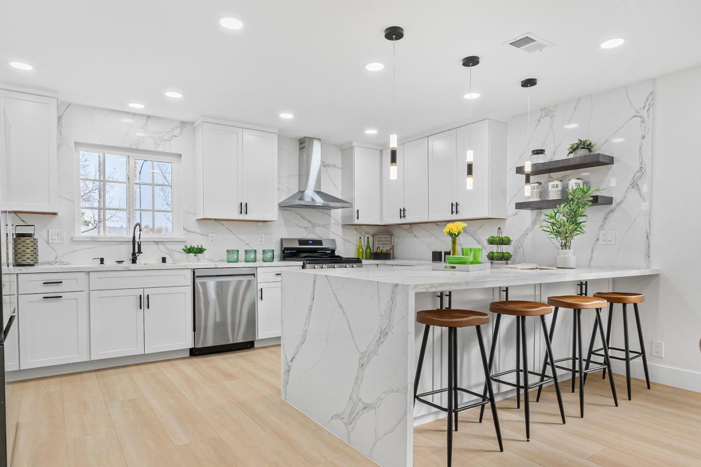 Property Photo: 6924 Bollinger Road CA 95129