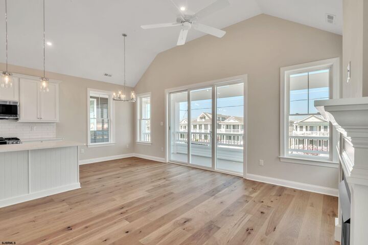 Property Photo: 1415 West Ave Ave 2nd Floor NJ 08226
