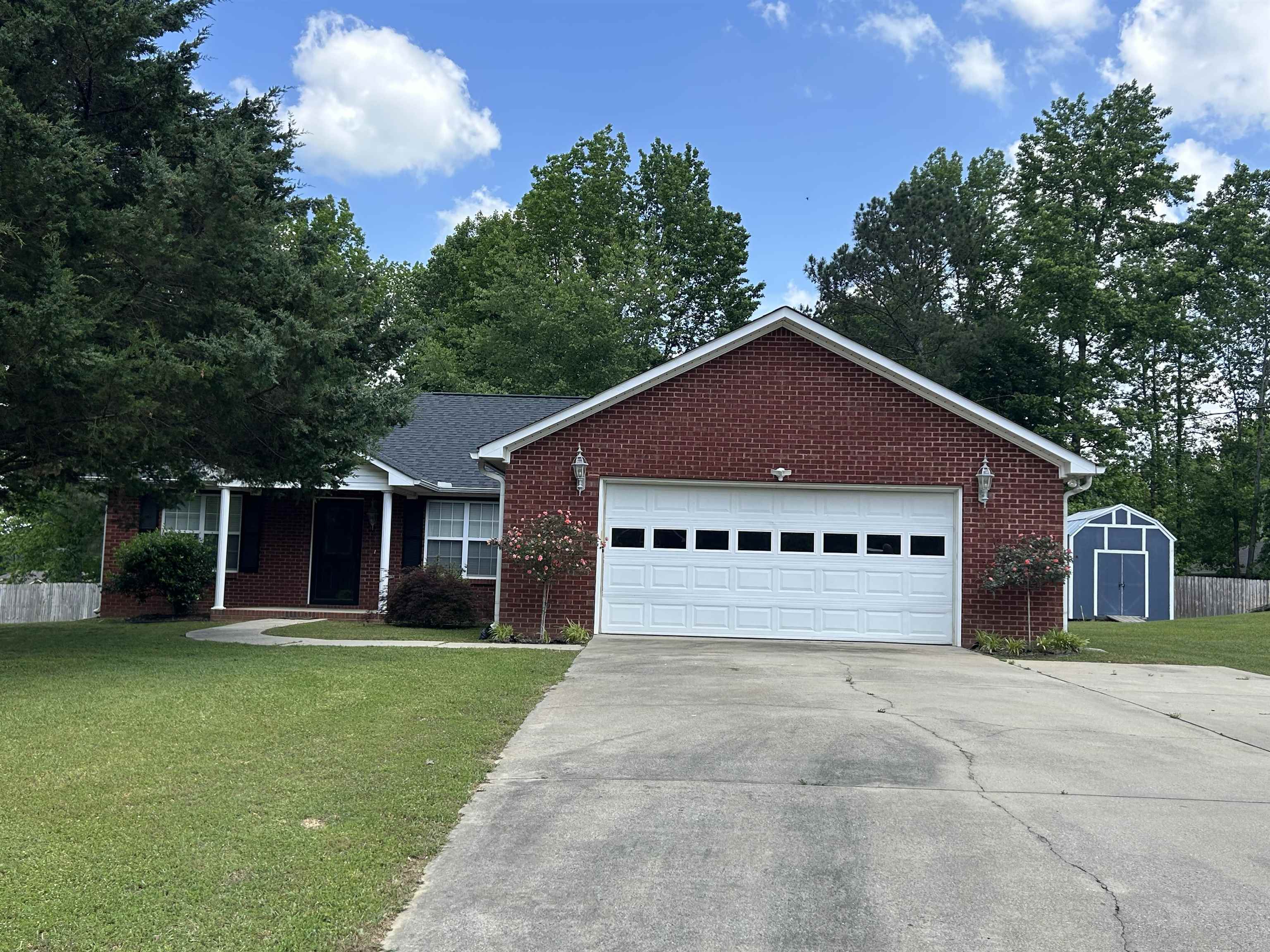 Property Photo: 83 Courtney Dr AL 35621 - EVA